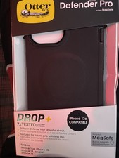 Otter Box Defender Pro MagSafe