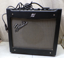 Amplificador de guitarra de modelado digital Fender Mustang I