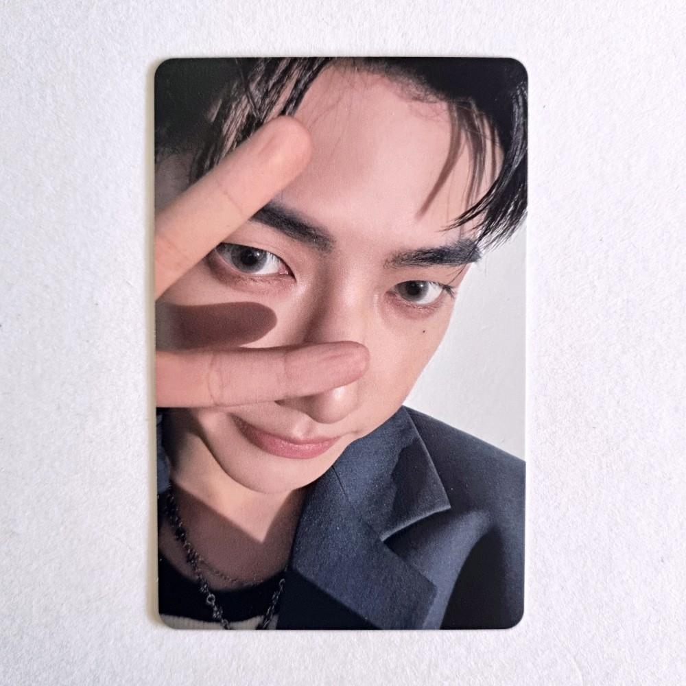 AND2BLE SEQUENCE 01: CURIOSITY 1st Mini Album Photocard Official