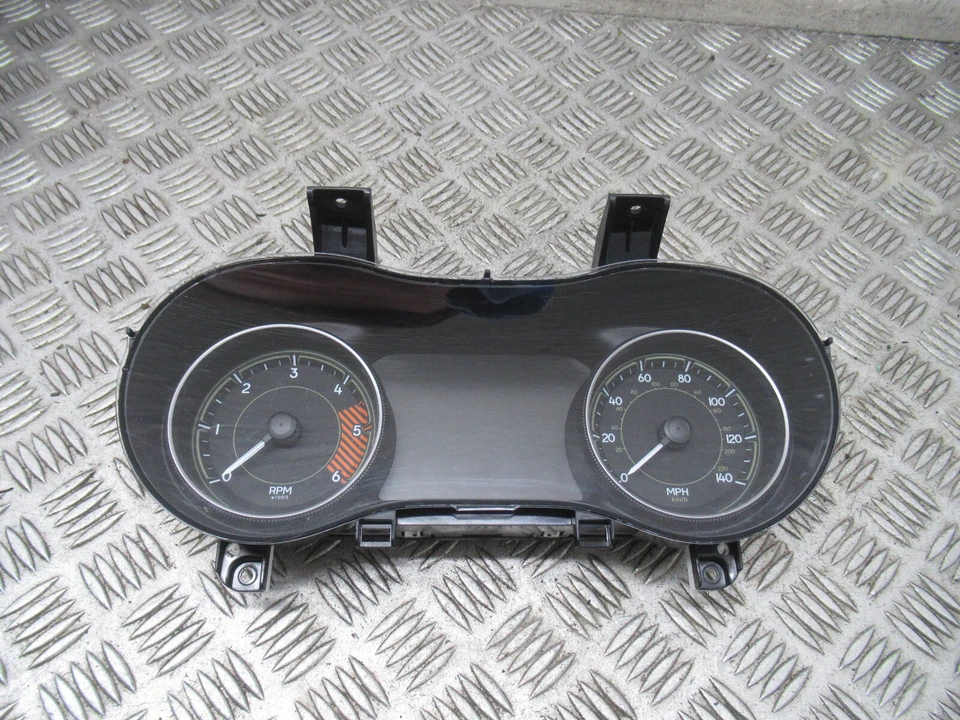 2014 JEEP CHEROKEE M-JET KL 4x4 2.0 DIESEL MANUAL MK5 5DRS SPEEDOMETER *4736 - Image 2 of 4