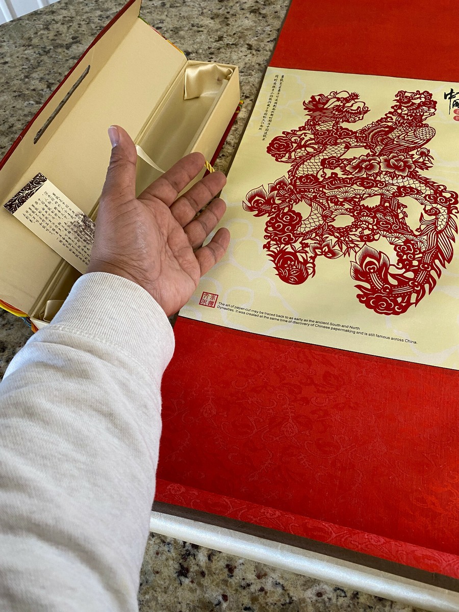 中国 伝統工芸品・剪纸 （ペーパーカット）額縁 中国 伝統工芸品・剪纸 （ペーパーカット）額縁 中国 伝統工芸品