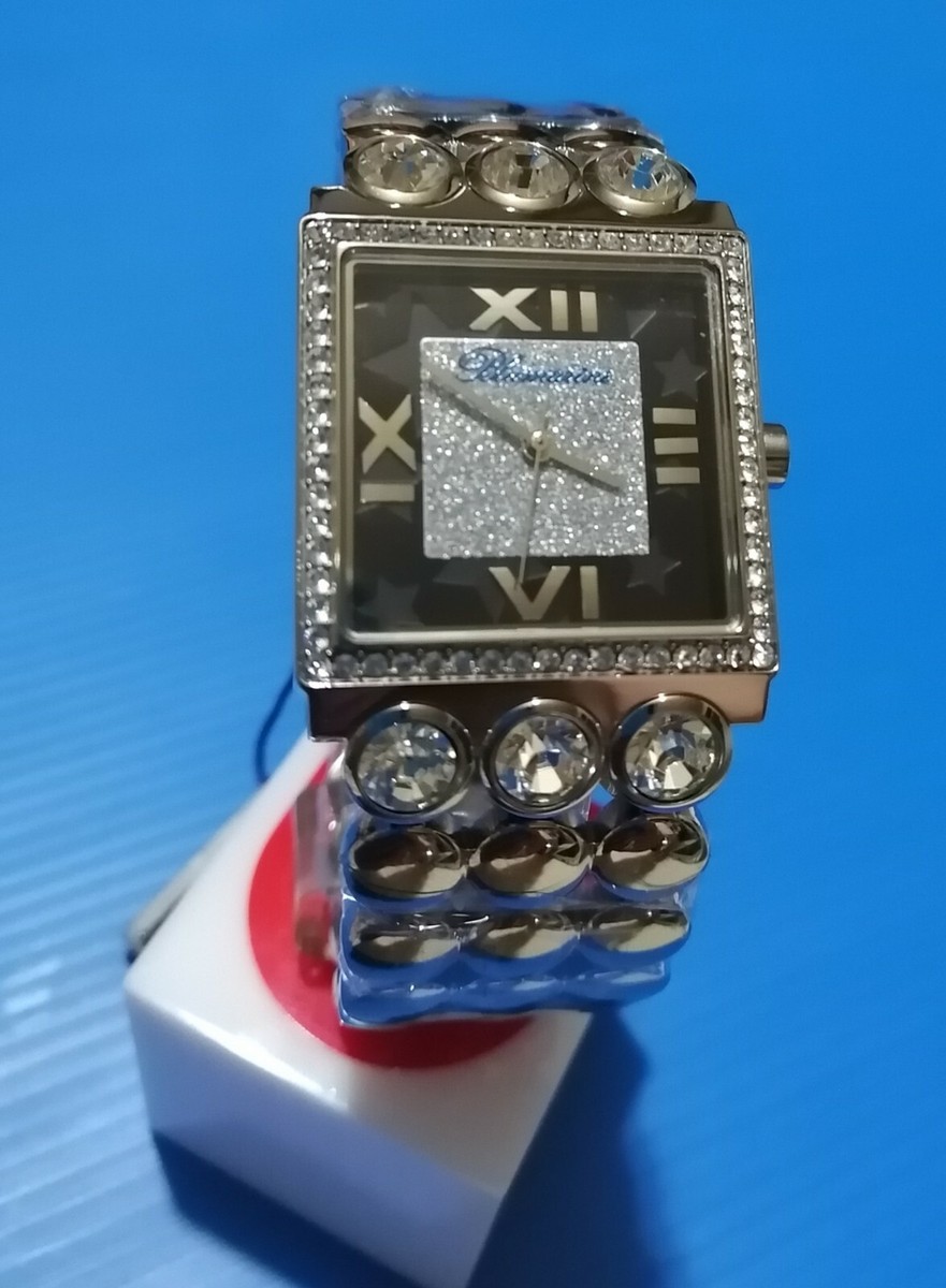 Details 133+ blumarine watch latest vietkidsiq.edu.vn