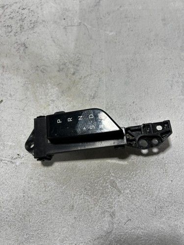 2018-2022 TOYOTA CAMRY CENTER CONSOLE GEAR SHIFTER POSITION INDICATOR OEM - Picture 3 of 15