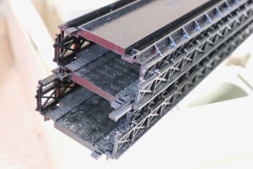 TRIANG HORNBY R264 VICTORIAN SUSPENSION BRIGDE RARE 1971 VERSION in R5083 BOX nw - Picture 7 of 9