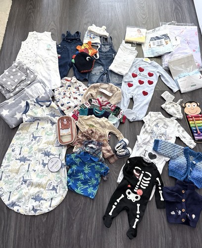 Kids baby clothing bundle baby items bundle 33 pieces newborn size 0-3 months - Picture 2 of 24