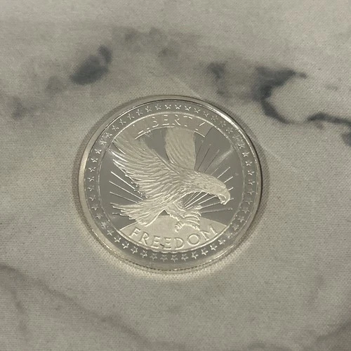 Freedom Eagle Round-SD Bullion 1 Troy oz.999 Silver