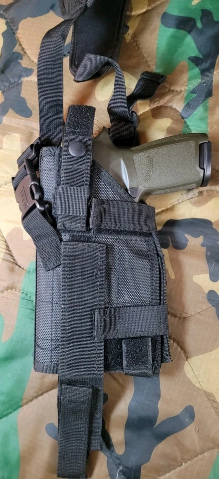 Utg Universal Marco Mediano a Grande Pistola Nylon Funda de Hombro para Mano Derecha Foto 4 de 4