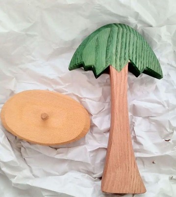 Ostheimer Palm Tree (with pedestal)