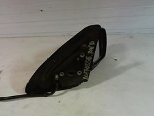 Retroviseur droit (ou coque) Mazda 323