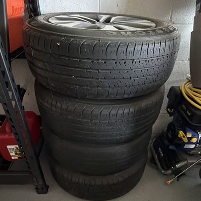 Pair of TOURING 205/65R16 95H Tires Fits Honda CR-V 2.4L 2015-2018 7.9mm 560AA