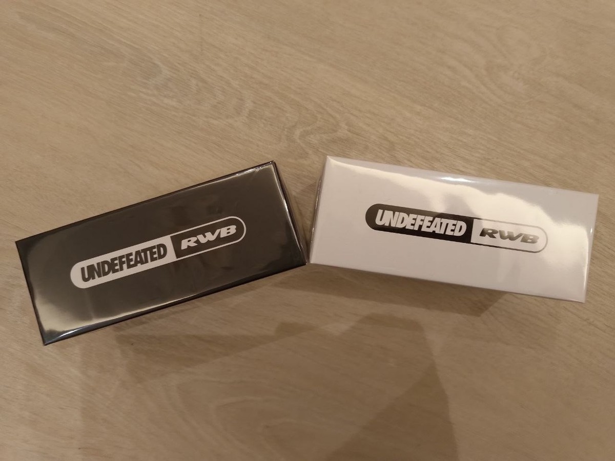 Inno64 1:64 DPLS Undefeated Porsche RWB993 & RWB964 Tokyo