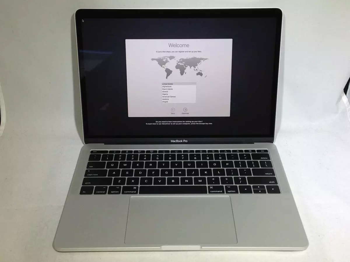 MacBook Pro 13 Silver 2017 2.3 GHz Intel Core i5 8GB 256GB Very