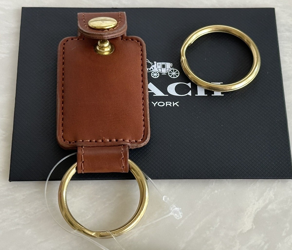 小物 Rare Vintage Coach Turn Lock Key Ring COACH® | Turnlock Key Fob
