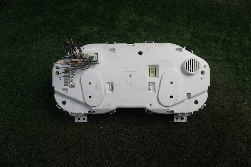 Subaru Forester 2015 velocímetro calibre clúster fabricante de equipos originales 52 k millas 85004SG120 Foto 3 de 4