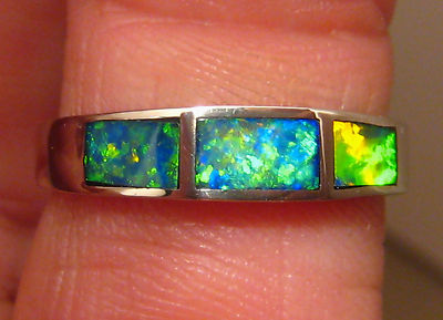 Inlay Opal Ring, Brillant Gold & grüne Farbe, massiv 10k Weißgold, Größe 7