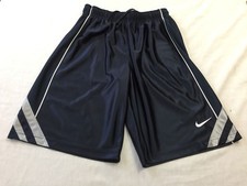NIKE BOYS ATHLETIC SHORTS SIZE YOUTH M