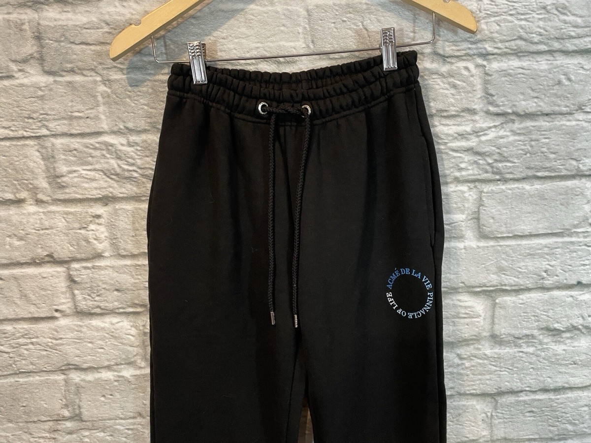 関税込☆ACME DE LA VIE★LAUREL A LOGO EMBLEM BOOTS CUT PANTS Buy acmé de la vie Laurel A Logo Emblem Boots Cut Sweat