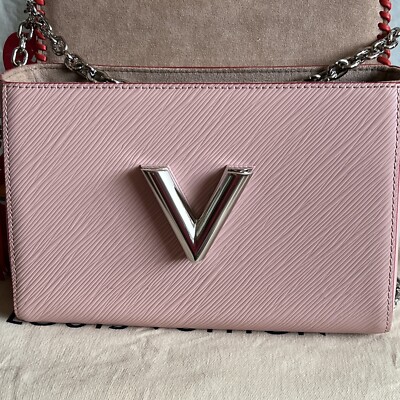 Authentic Louis Vuitton Pink EPI Leather Wildflower.R.B Authentic Louis Vuitton Pink EPI Leather Wildflower.R.B
