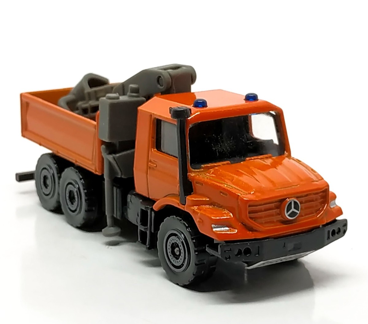 Majorette Mercedes Benz Zetros Crane Truck Orange 1/87 (3 Inches