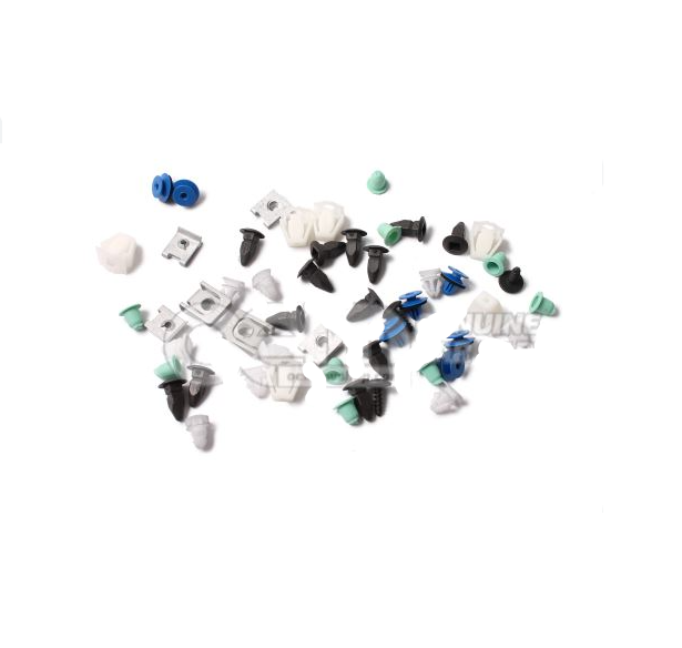 KIT DE FIXATIONS DE PASSAGE DE ROUE AVANT POUR AUDI RSQ3 8U 8U0098629