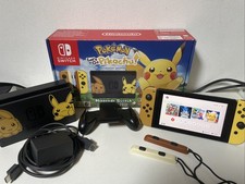Nintendo Switch Pokemon Lets Go Pikachu & Evo...