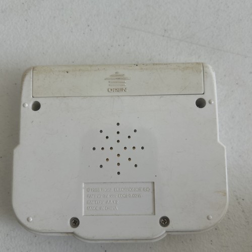 Mega Man 2 Tiger Handheld Game Vintage 1988 Tested Working - Picture 3 of 6