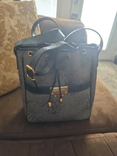 NINA Ricci Bucket Bag