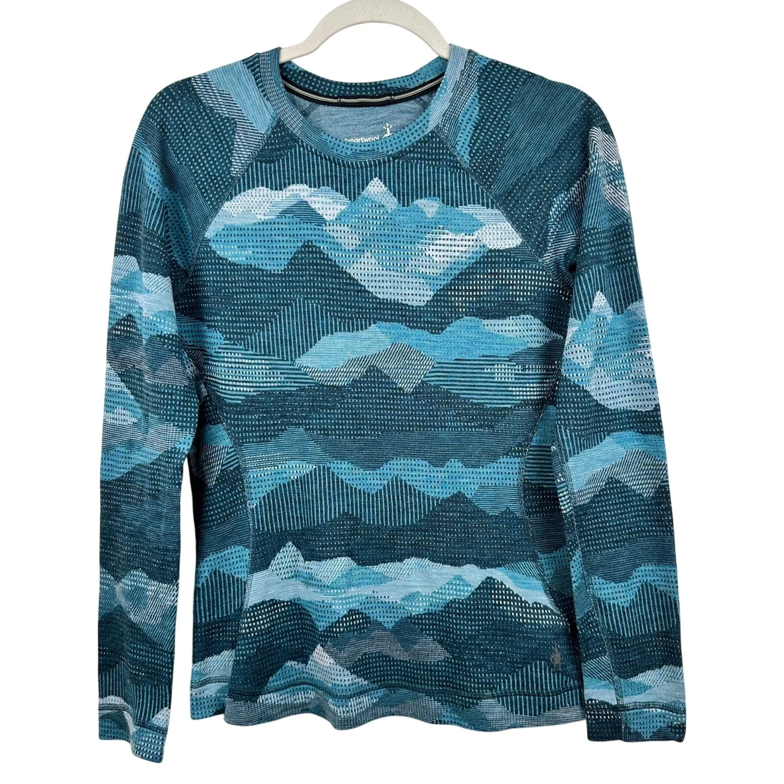 Smartwool Women's Merino Base Layer Long Sleeve Crew Teal Mountain Print Medium
Opens in a new windo