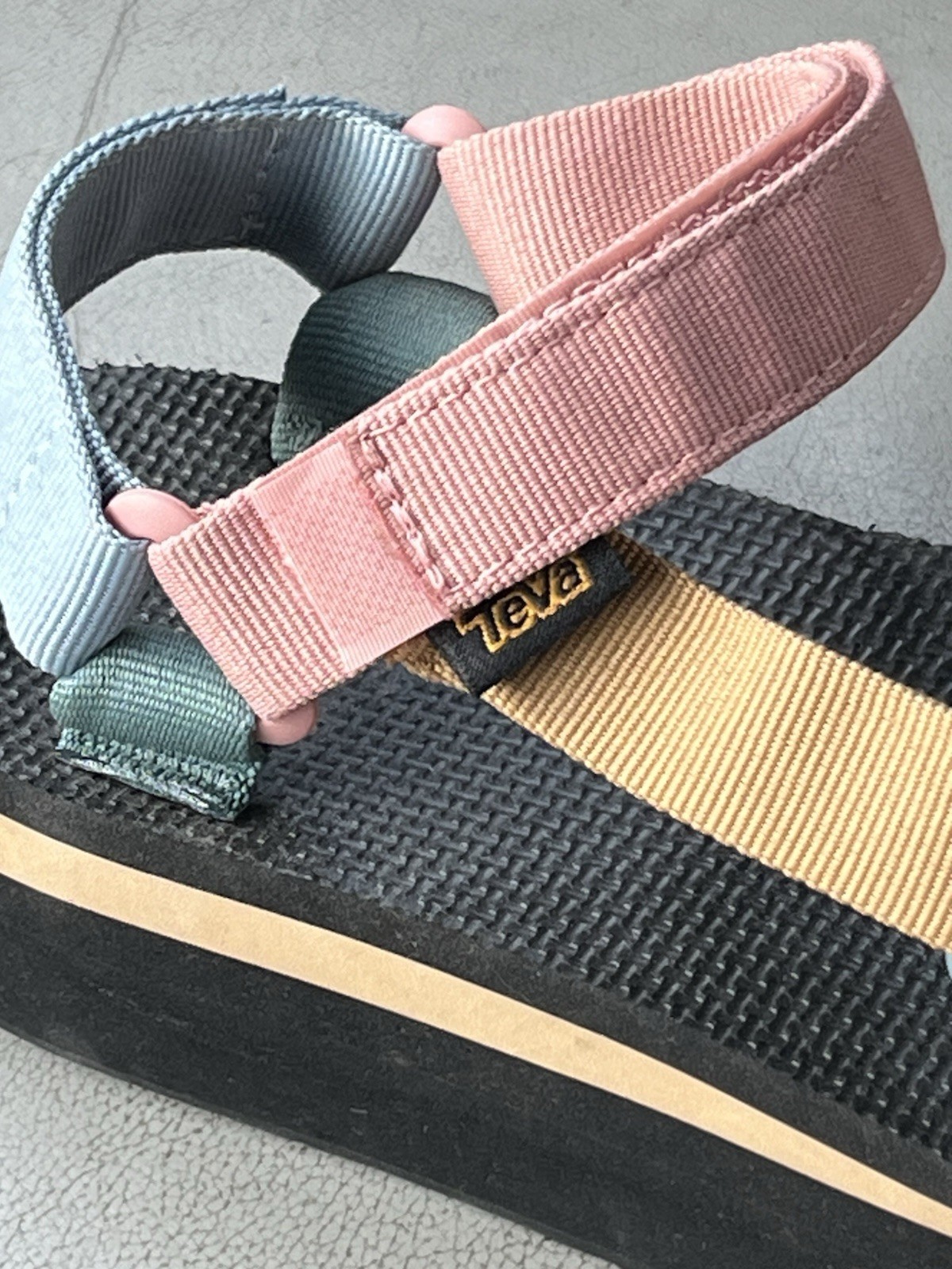 Teva Flatform Universal Light Blue /Multi-color P… - image 8