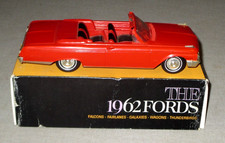 1962 Ford Galaxie Sunliner Convertible Dealer Factory Promo Model Car-org Box 8