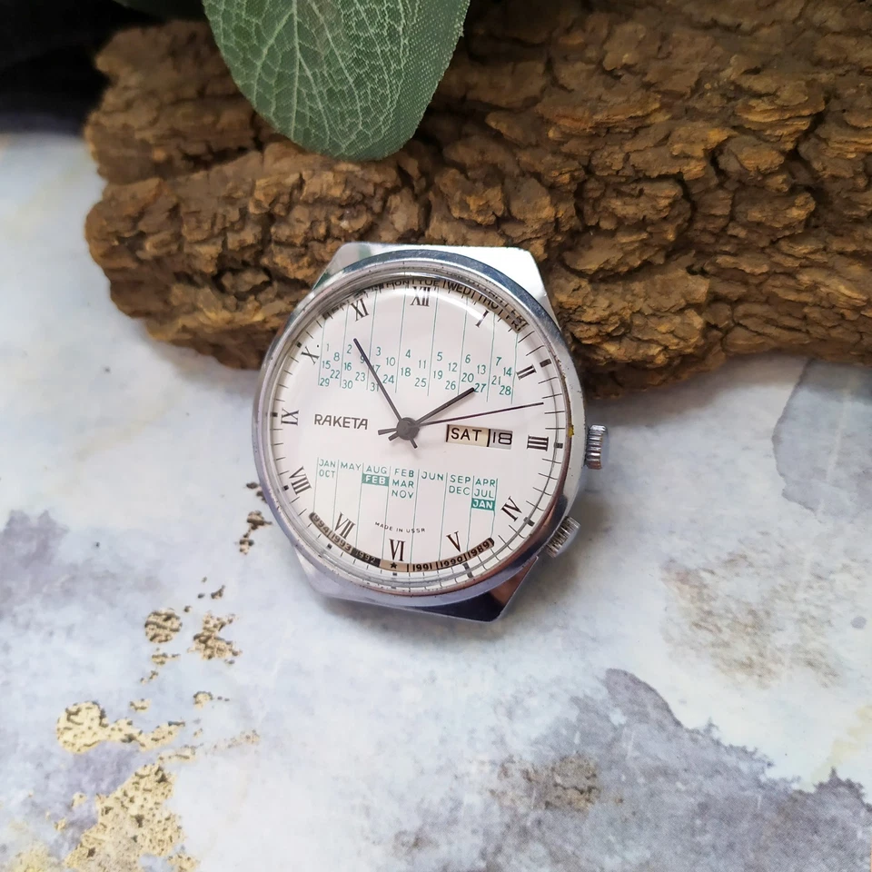 Watch Raketa USSR Perpetual Calendar Vintage mechanical men's wrist watch - Image 4 of 4