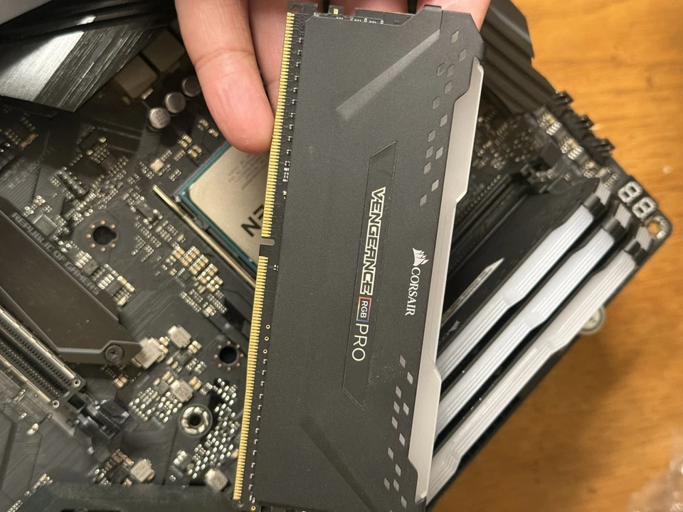 MSI GTX 1070, Ryzen 7 2700x, 16gb Corsair Ram & ASUS CROSSHAIR VII HERO Mother B - Image 4 of 4