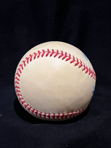 DENNIS MARTINEZ INDIANS SIGNED AUTOGRAPH A.L. BASEBALL BECKETT BAS COA BK05007 - Picture 5 of 6