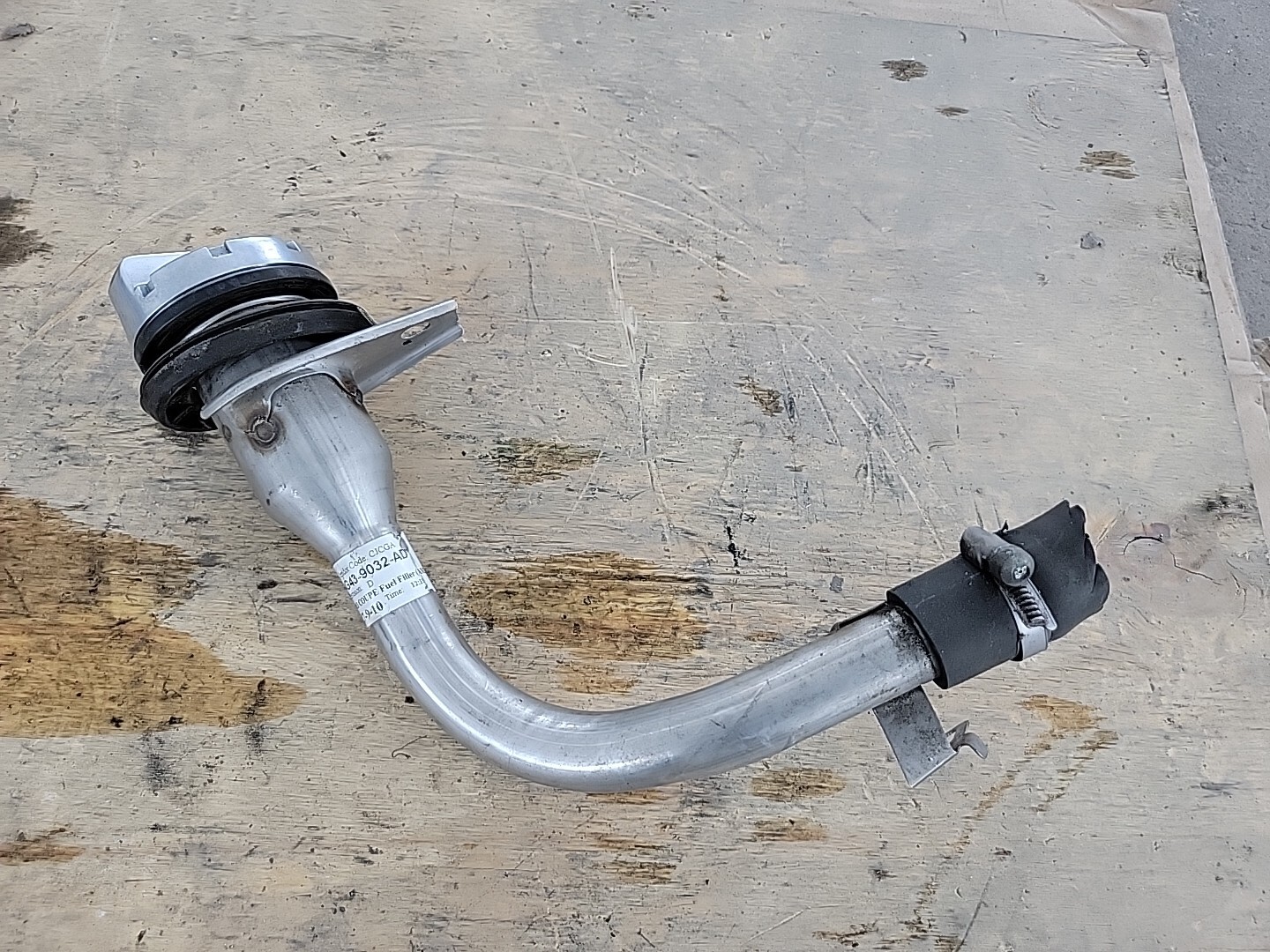 2011 ASTON MARTIN DB9 FUEL TANK FILLER HOSE NECK PIPE 4G43-9032-AD