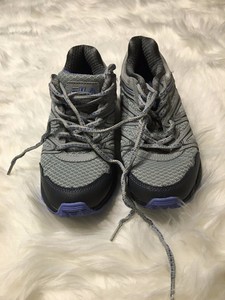 fila tennis shoes womens grey