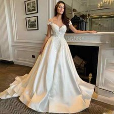 Modern Satin Wedding Dresses Appliques Backless Pleats Bridal Gowns Custom Dress