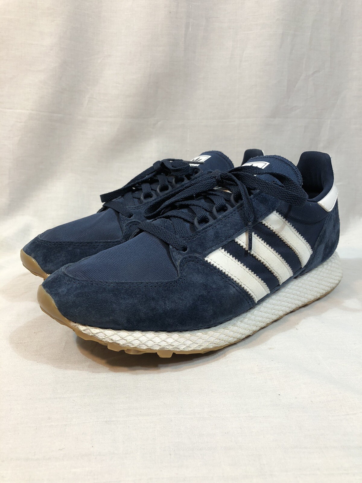 adidas forest grove 44