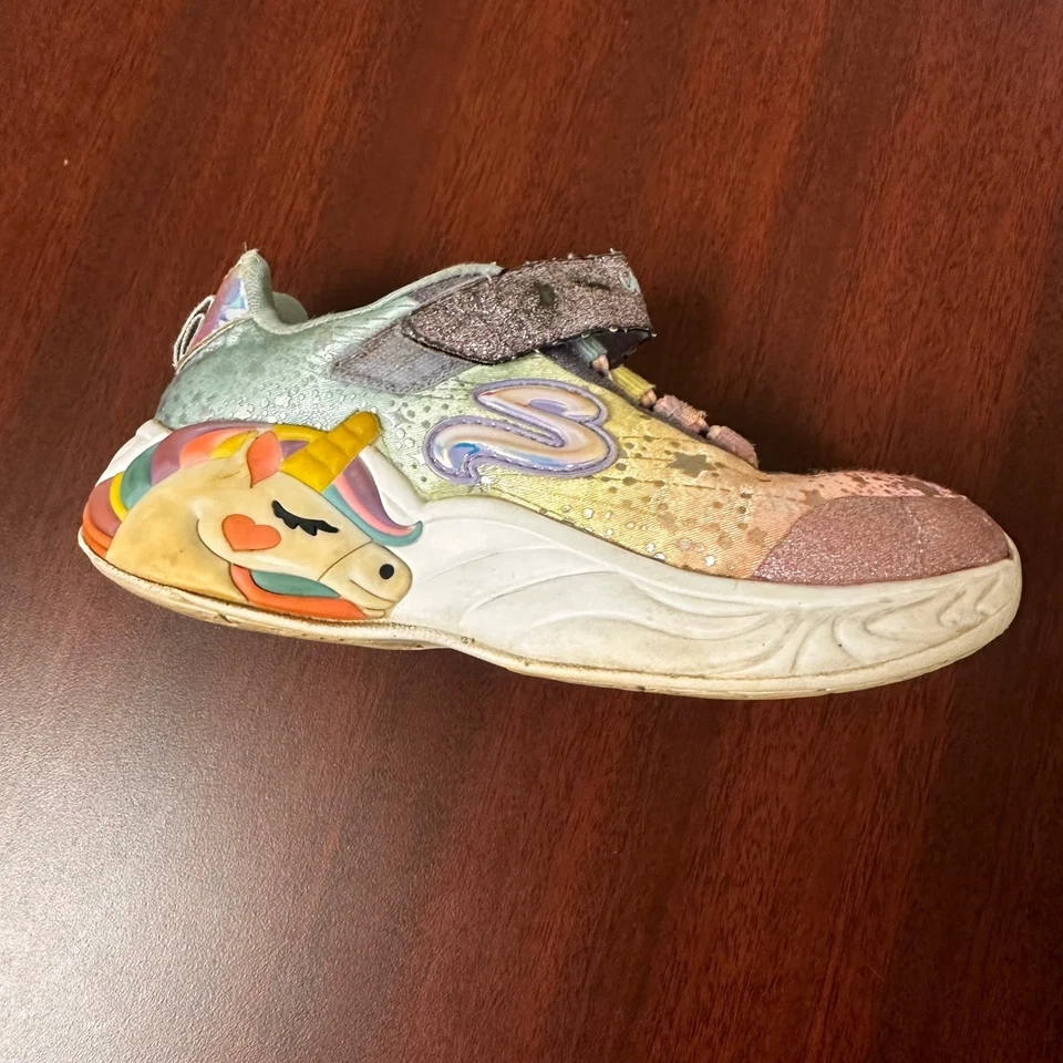 Niños Skechers Unicornio Sueño Zapatos Niño Pequeño 11 Arco Iris Brillo Gancho Lazo Foto 4 de 4