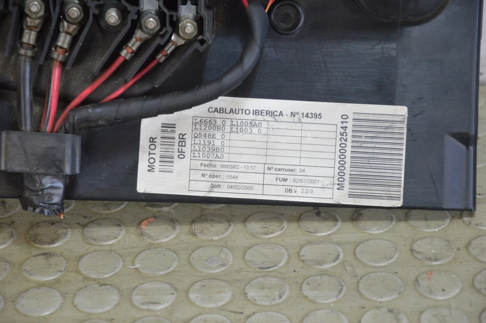 24385 Centralina batteria con polo positivo Vw Fox dal 2005 al 2011 cod 6q093755 - Immagine 3 di 4