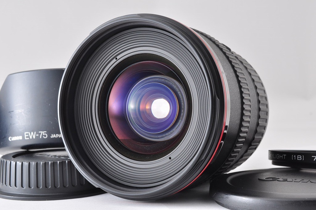 Canon EF 20-35mm f/2.8 L Wide Angle Zoom Lens EF Mount Full 