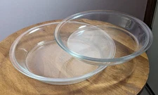 PYREX Pie Dish 10" Vintage Model 210 & Pyrex Pie Dish 9" Genuine Model 209