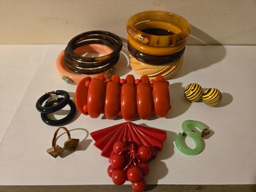Vintage Plastic Bakelite Earrings Bracelets – Mixed Jewelry Lot