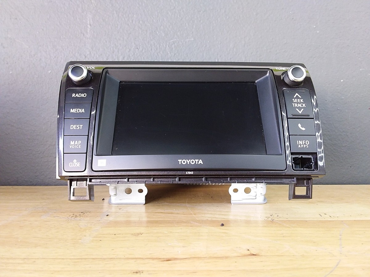 Toyota Sequoia Tundra 2013 2014 JBL GPS Touchscreen CD Player