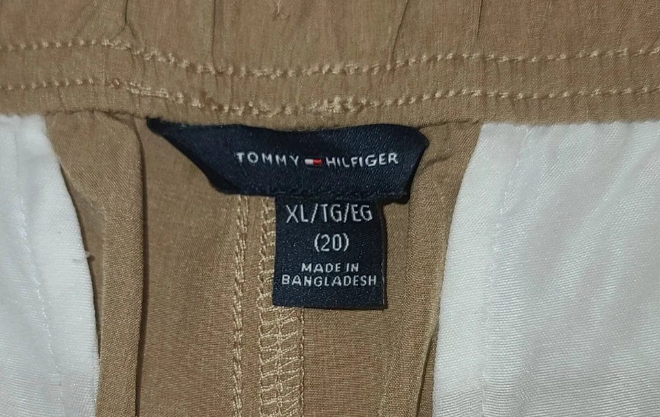 Tommy Hilfiger Beige Elastic Drawstring Waist Quick Dry Pull On Shorts XL or 20 - Image 4 of 4