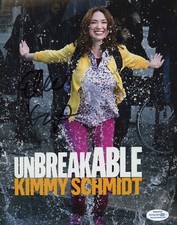Ellie Kemper Kimmy Schmidt Autographed Signed 8x10 Photo ACOA 2020-2