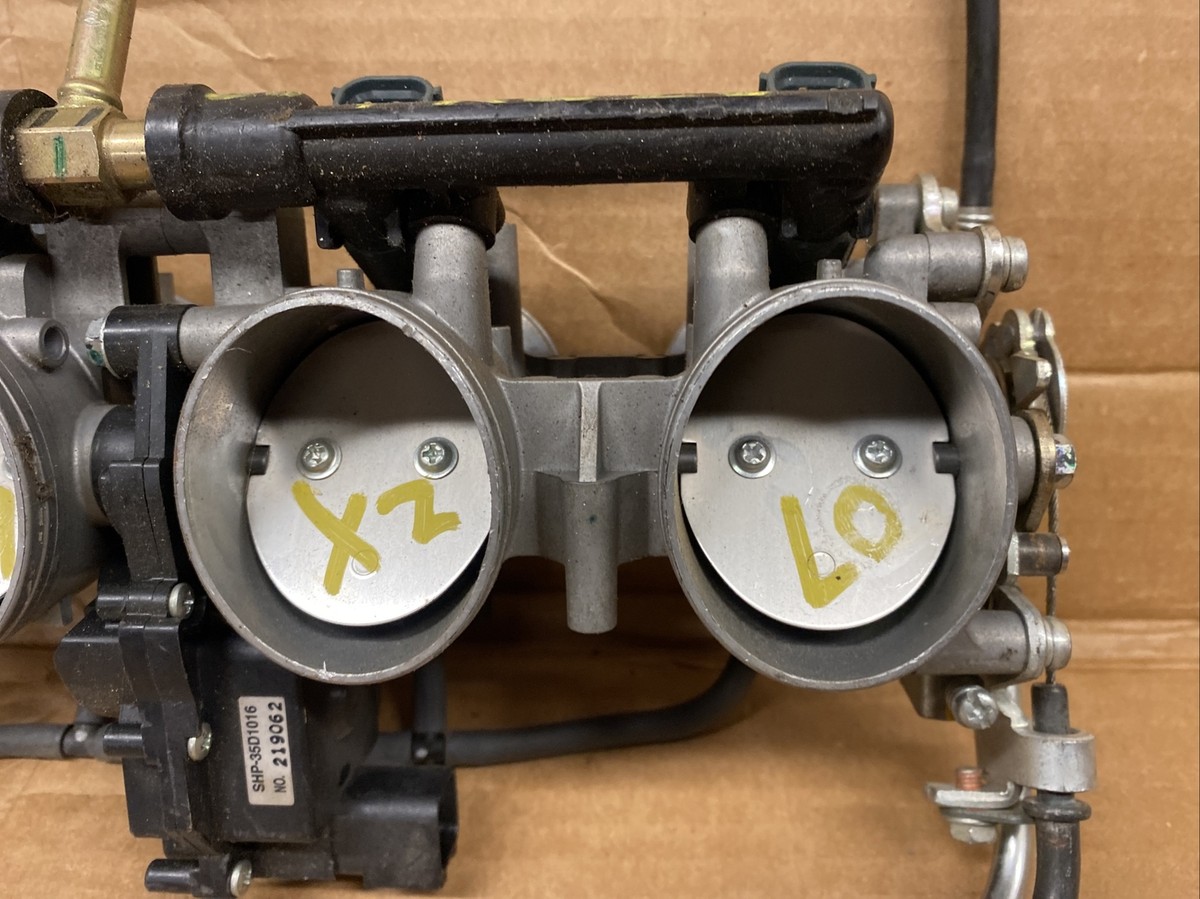 2007-2008 Kawasaki Ninja ZX6r, throttle bodies, fuel