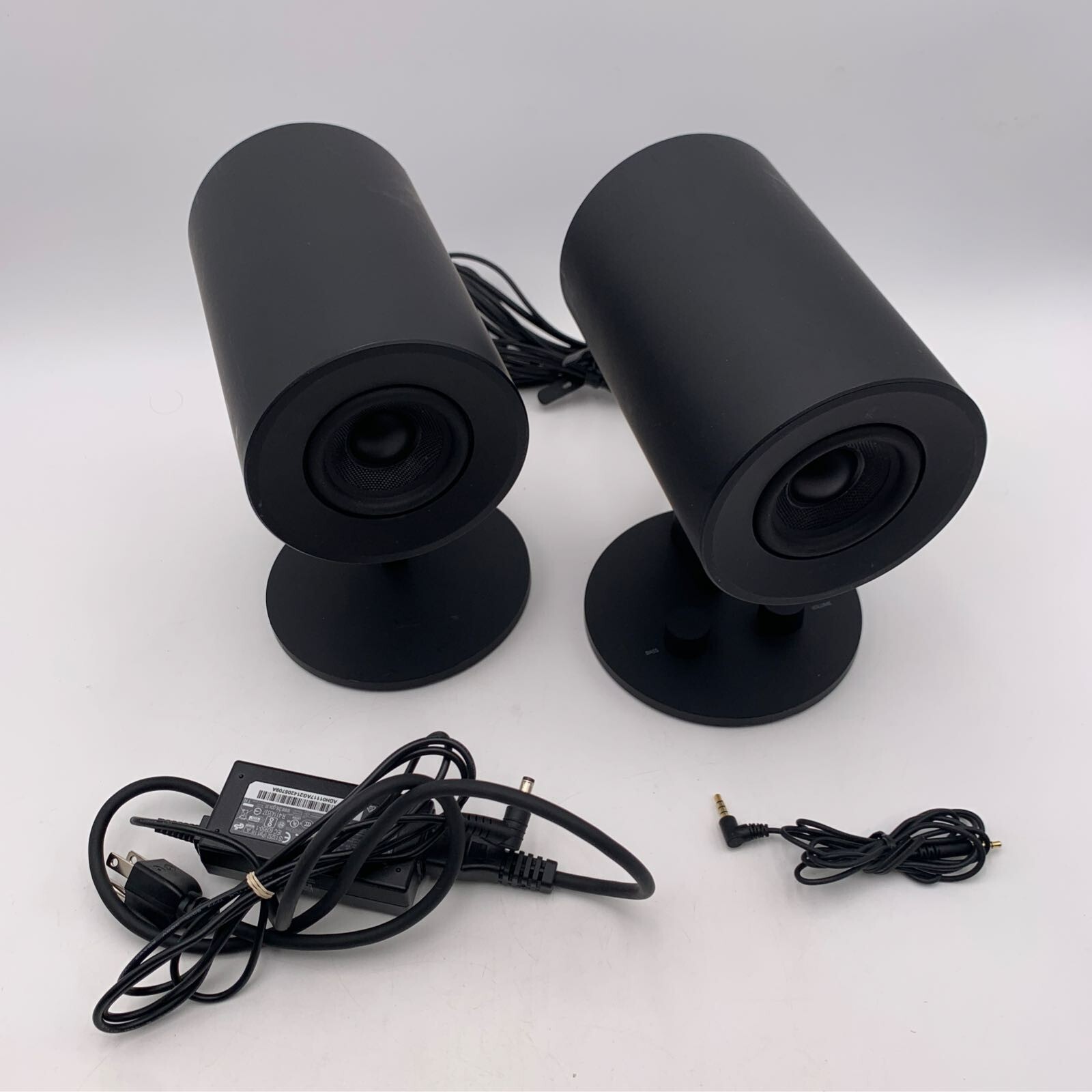 Razer Nommo Chroma Full Range 2.0 PC Gaming Speakers