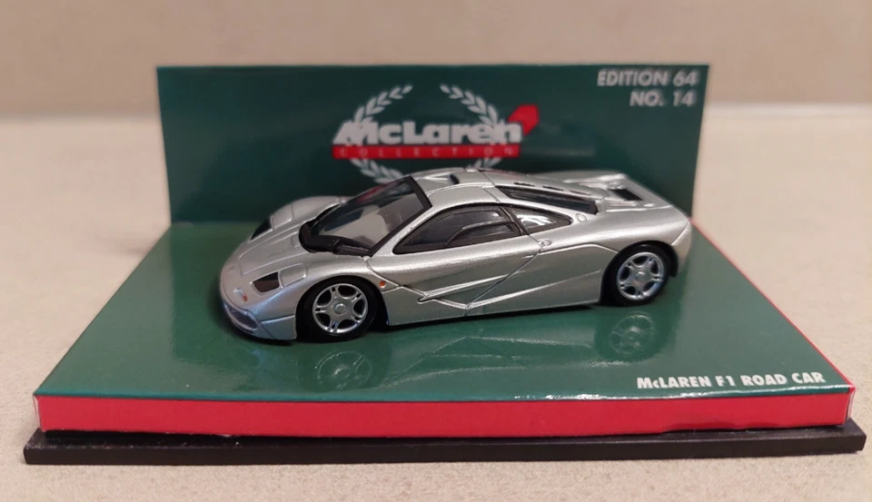McLaren F1 Road Car 1:64