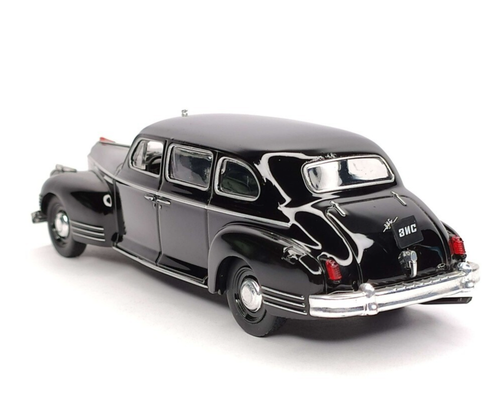 Diecast Soviet car ZIS 110 DeAGOSTINI 1/43 Scale Model car - Picture 2 of 4