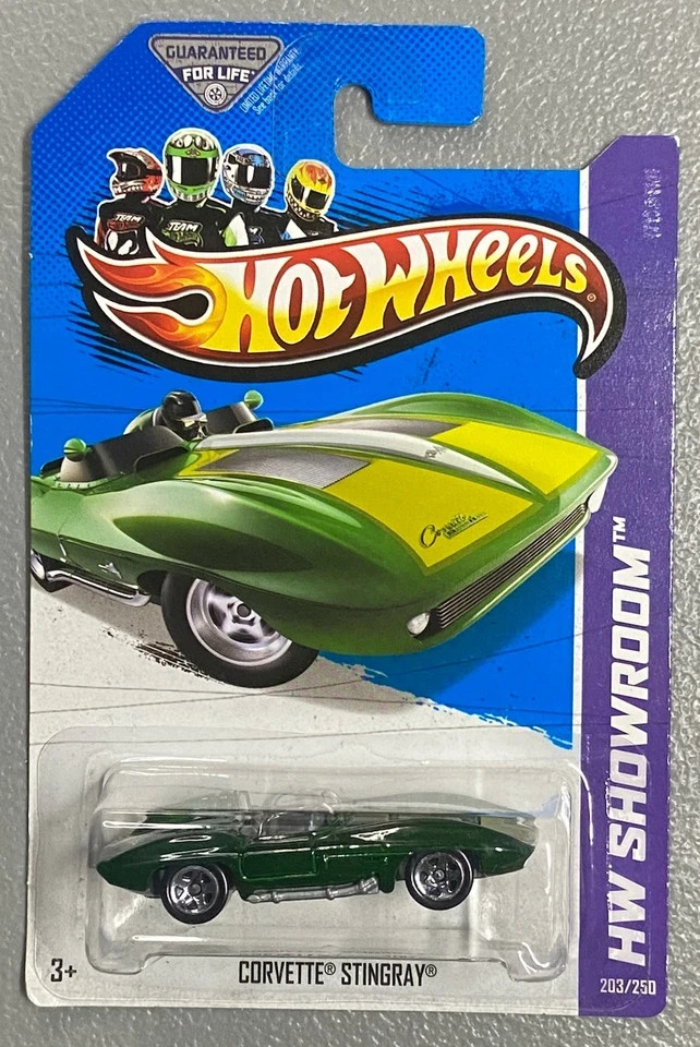 2013 HOT WHEELS HW SHOWROOM 1969 CORVETTE Stingray 203/250 Green NIP